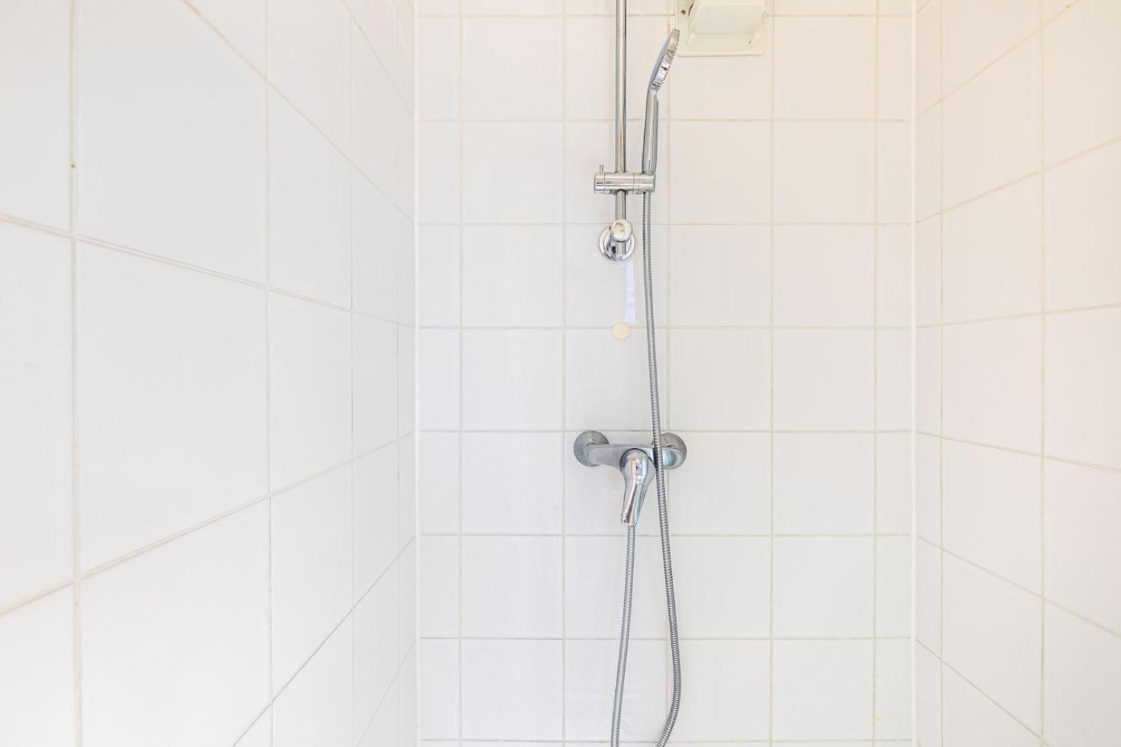 Guestready - Cozy Elegance Near Attractions Appartement Parijs
